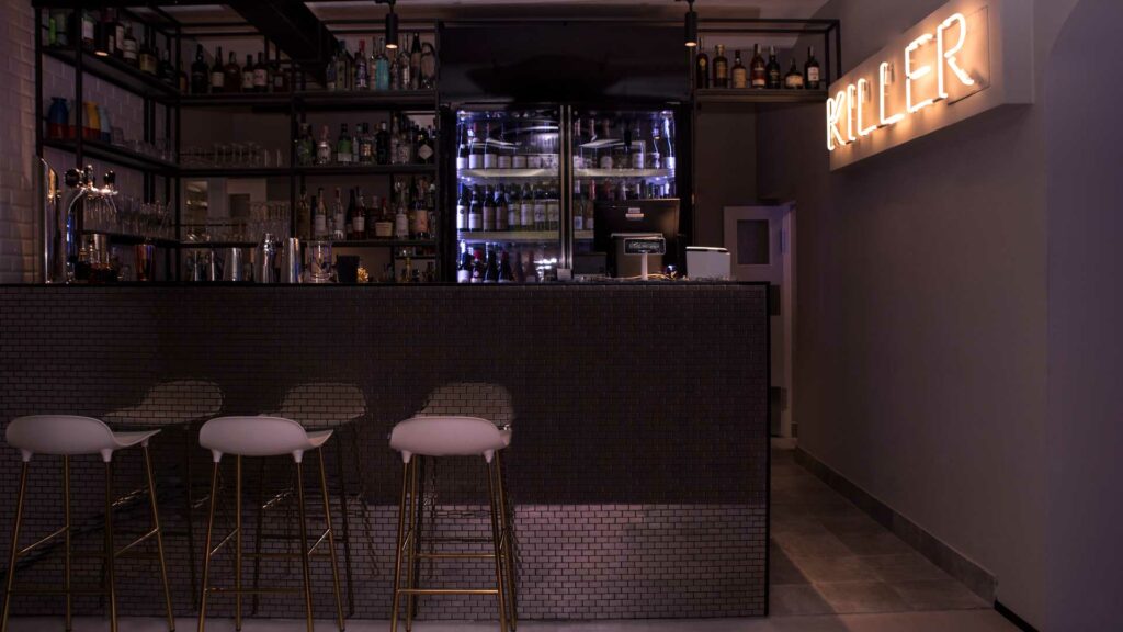 cocktail-bar-milano-nuove-aperture-2019-Killer-Coqtail-Milano