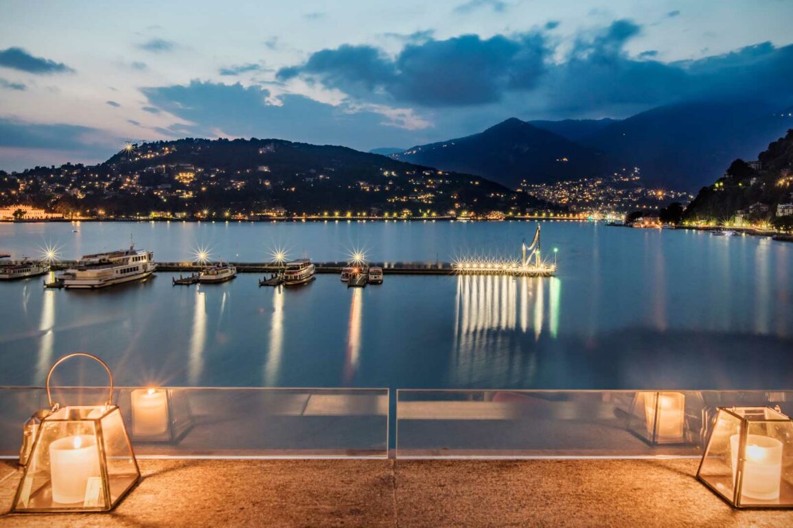 Como-Lake-Cocktail-Week-Infinity-Bar-at-Vista-Palazzo