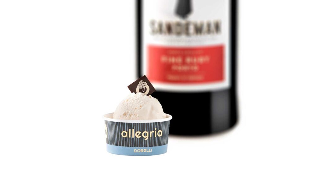 Gelato-pairing-con-Sandeman-Gelato-al-Porto-Fine-Ruby