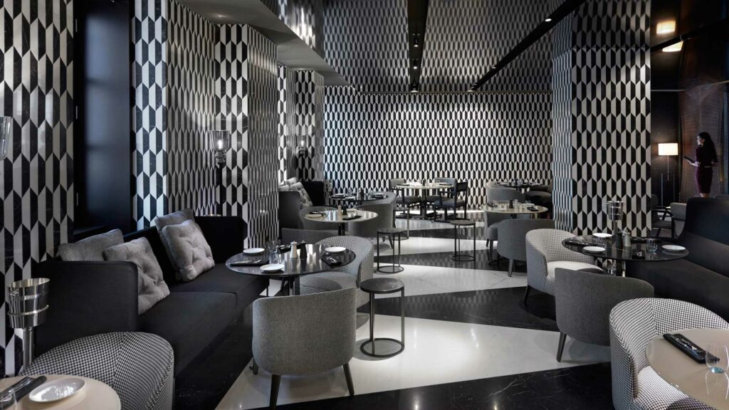 Mandarin-bar-bistro-sala-Mandarin-Oriental-Coqtail-Milano