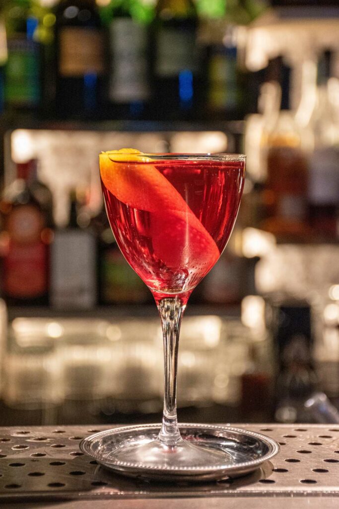 Dove-bere-whiskey-a-Milano-Bourbon-BOB-Boulevardier-Coqtail-Milano