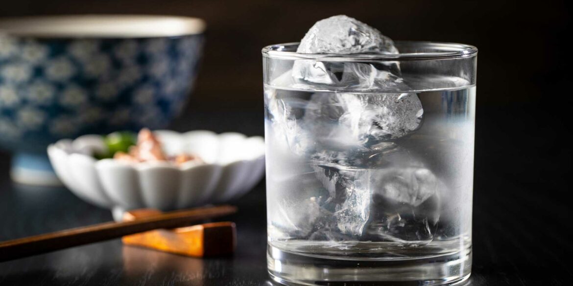 shochu-on-the-rocks