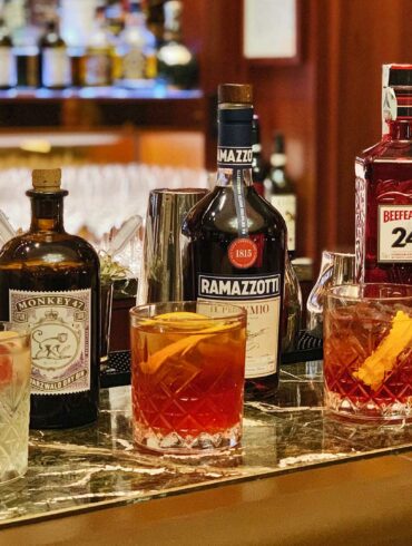 Principe-di-Savoia-Il-viaggio-100-anni-di-Negroni