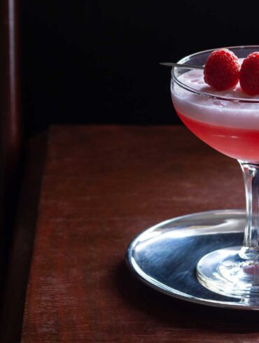 Clover-club-cocktail-ricetta-Coqtail-Milano