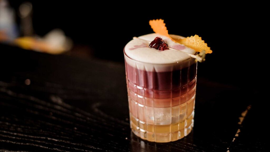 New-York-Sour-Cocktail-ricetta-IBA-Coqtail-Milano