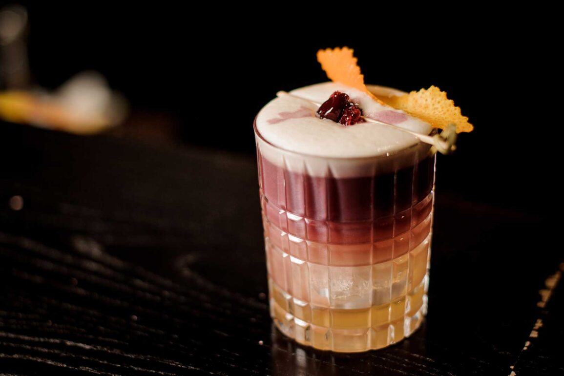 New-York-Sour-Cocktail-ricetta-IBA-Coqtail-Milano