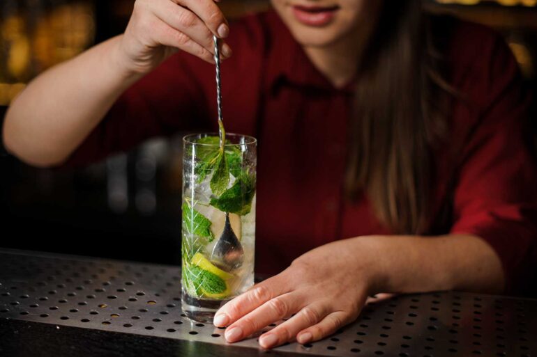 il-mojito-non-è-un-cocktail-pestato-Coqtail-Milano