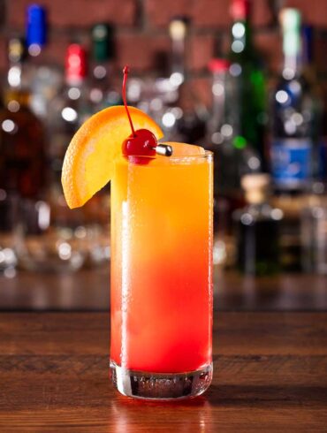 tequila-sunrise-cocktail-IBA-ricetta-Coqtail-Milano