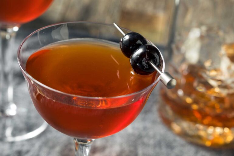 Rob-Roy-Cocktail-ricetta-Coqtail-Milano
