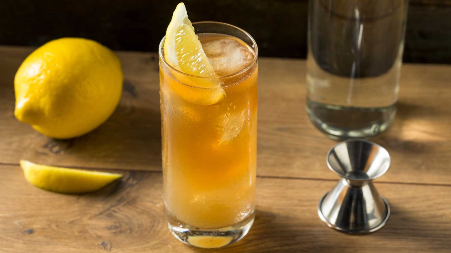 Long Island Iced Tea, la ricetta IBA Coqtail Milano Long Island Iced Tea, la ricetta IBA Coqtail Milano