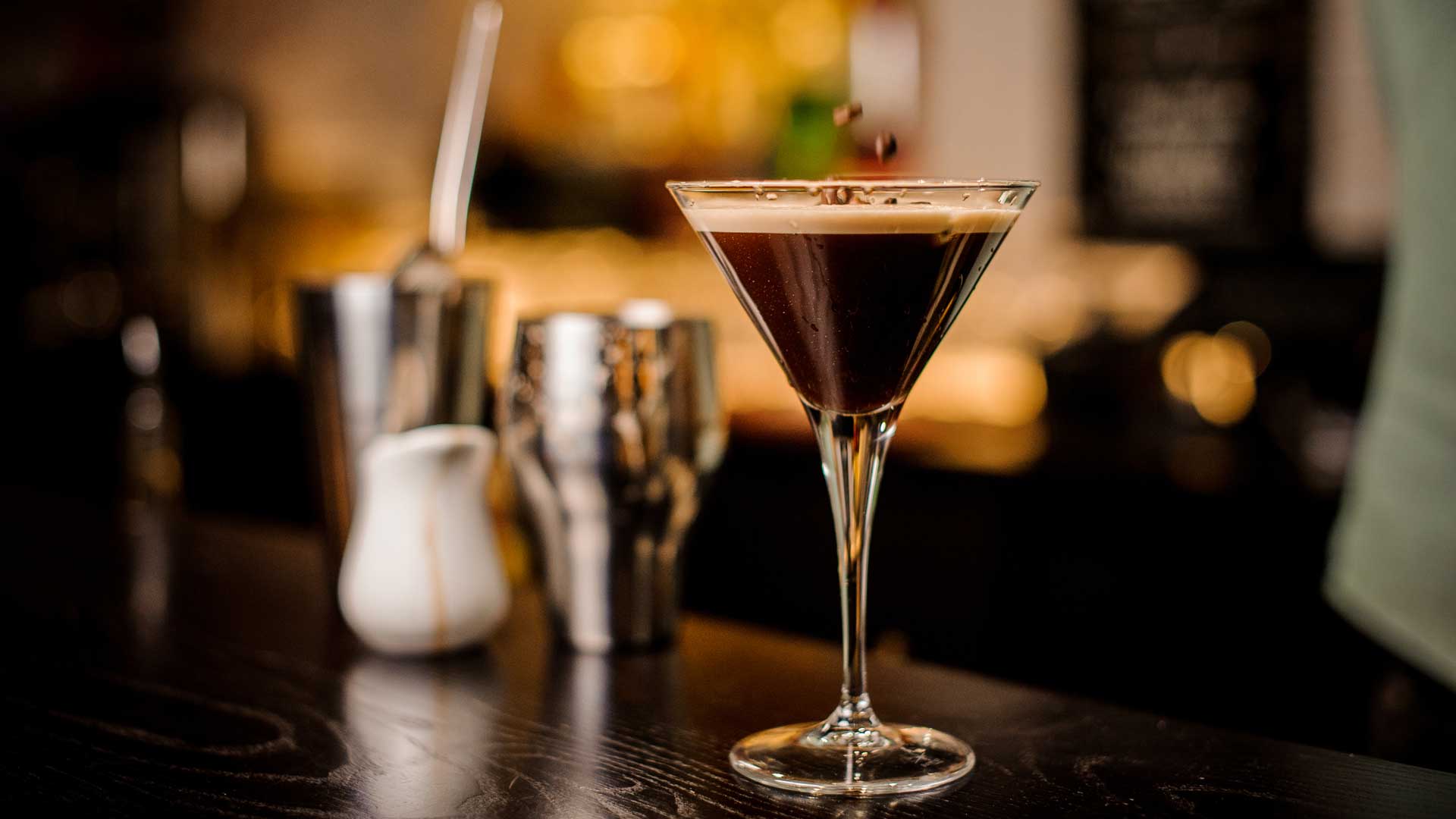 Espresso-Martini-cocktail-ricetta-Coqtail-Milano