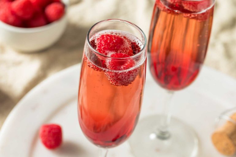 Kir-e-Kir-Royal-ricette-Coqtail-Milano