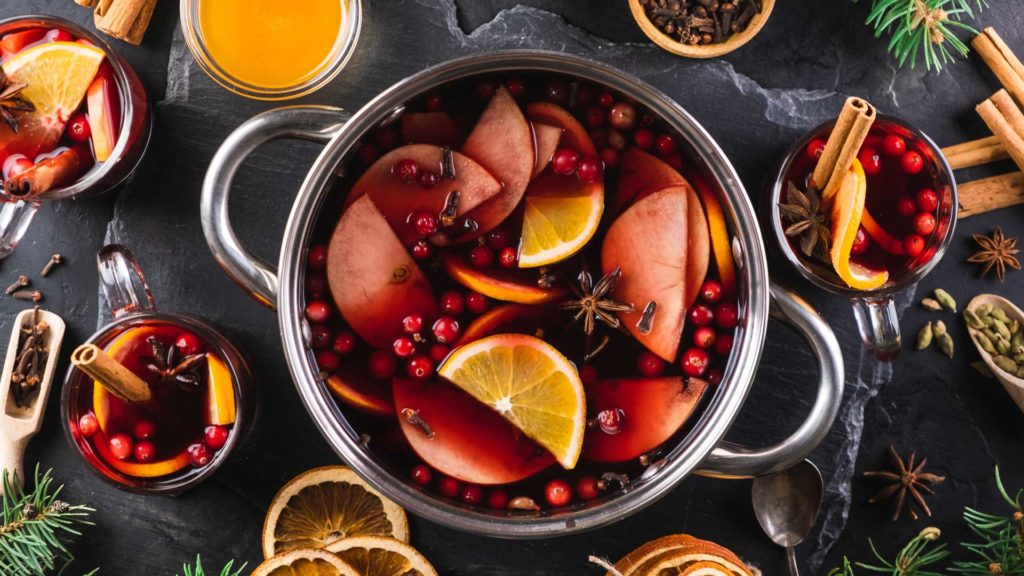 Come-preparare-punch-di-natale-ricetta-Coqtail-Milano