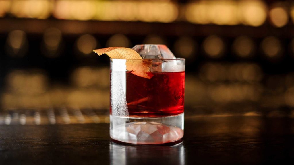 Cocktail-più-bevuti-al-mondo-boulevardier-Coqtail-Milano