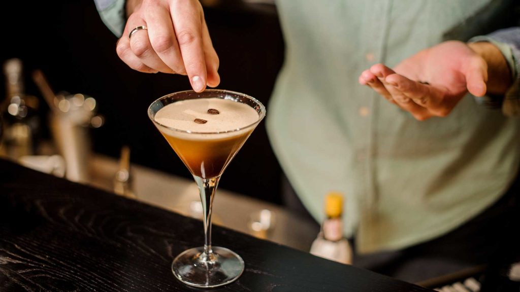 Espresso-martini-cocktail-Coqtail-Milano