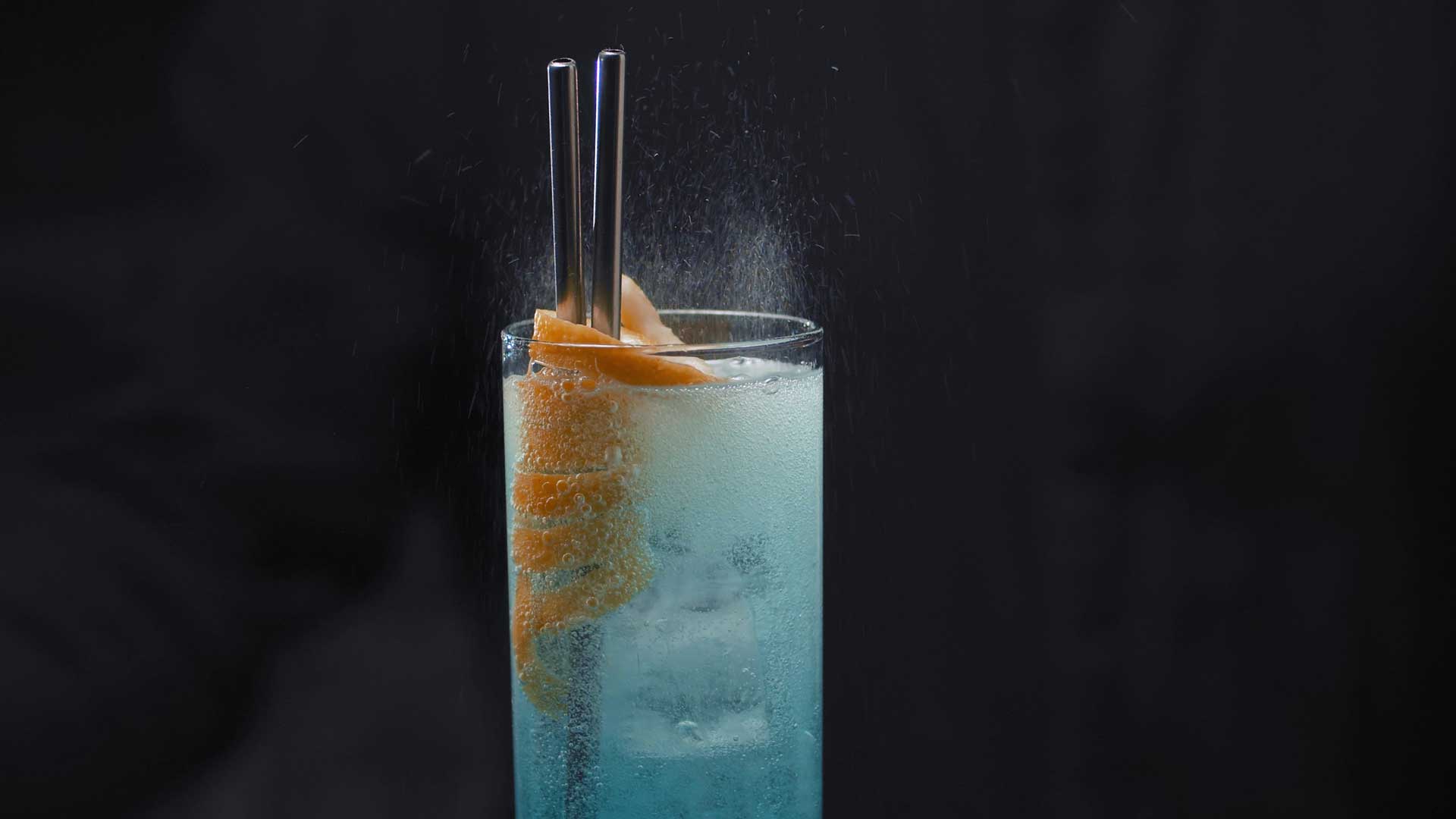 Blue-Lagoon-cocktail-ricetta-Coqtail-Milano