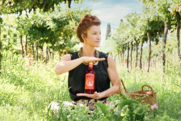 Il-primo-aperitivo-rosso-naturale-e-Rosso-Sirene-Coqtail-Milano