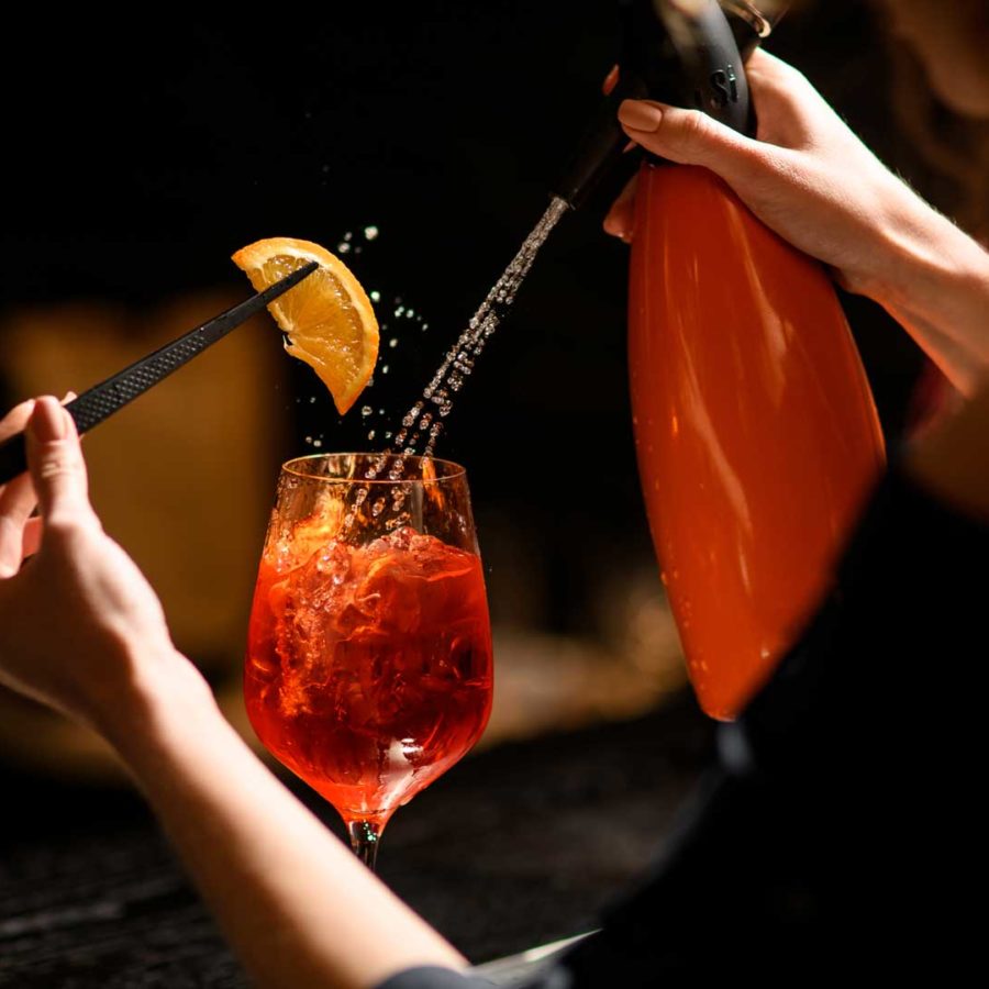 Americano cocktail: ricetta e storia del drink IBA ...