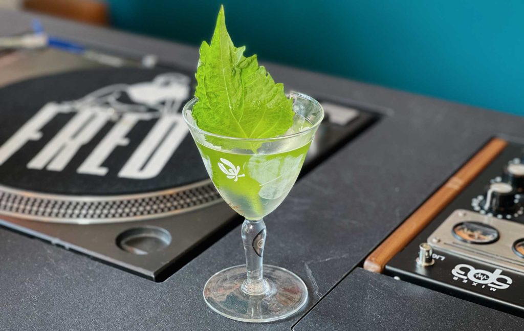 Kyushu-Gimlet-Fred-Records-ricetta-cocktail-Coqtail-Milano