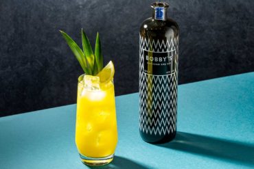 3-ricette-estive-cocktail-a-base-Bobby's-Gin-Coqtail-Milano