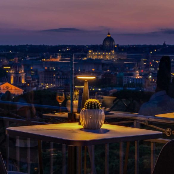 Adèle-cocktail-bar-rooftop-Roma-Coqtail-Milano