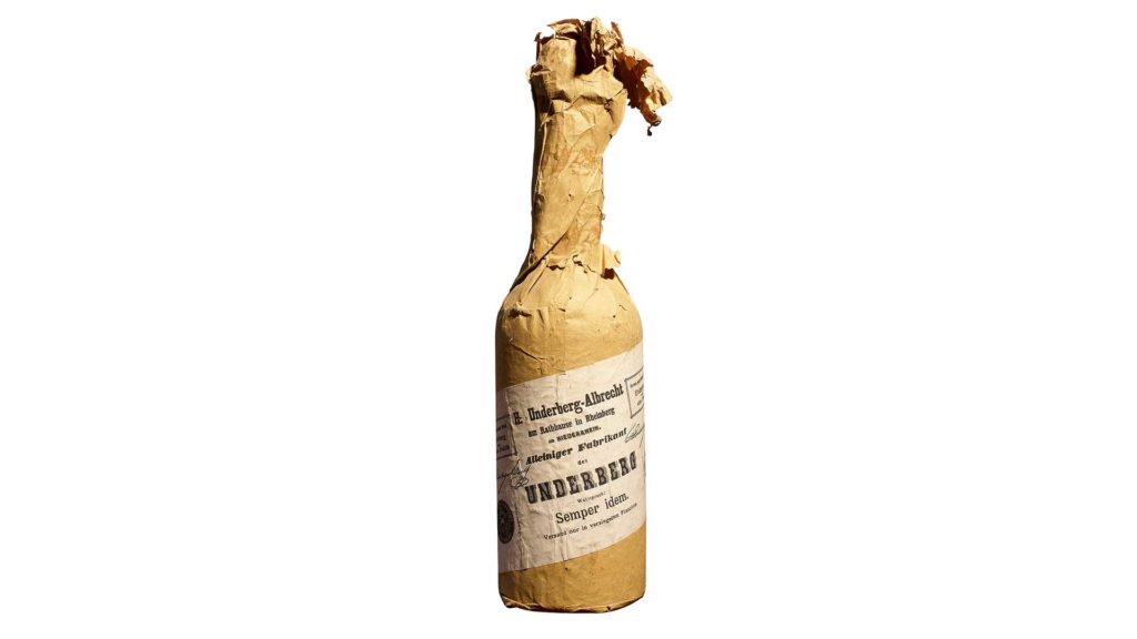 Amaro-Underberg-175-anni-di-storia-Coqtail-Milano