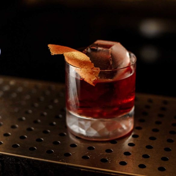 Cocktail-internazionali-IBA-ricetta-Boulevardier-Coqtail-Milano