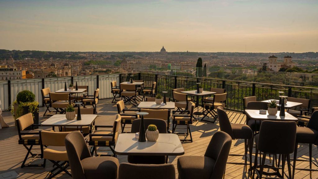 Aperitivo-in-terrazza-Adele-Roma-Coqtail-Milano