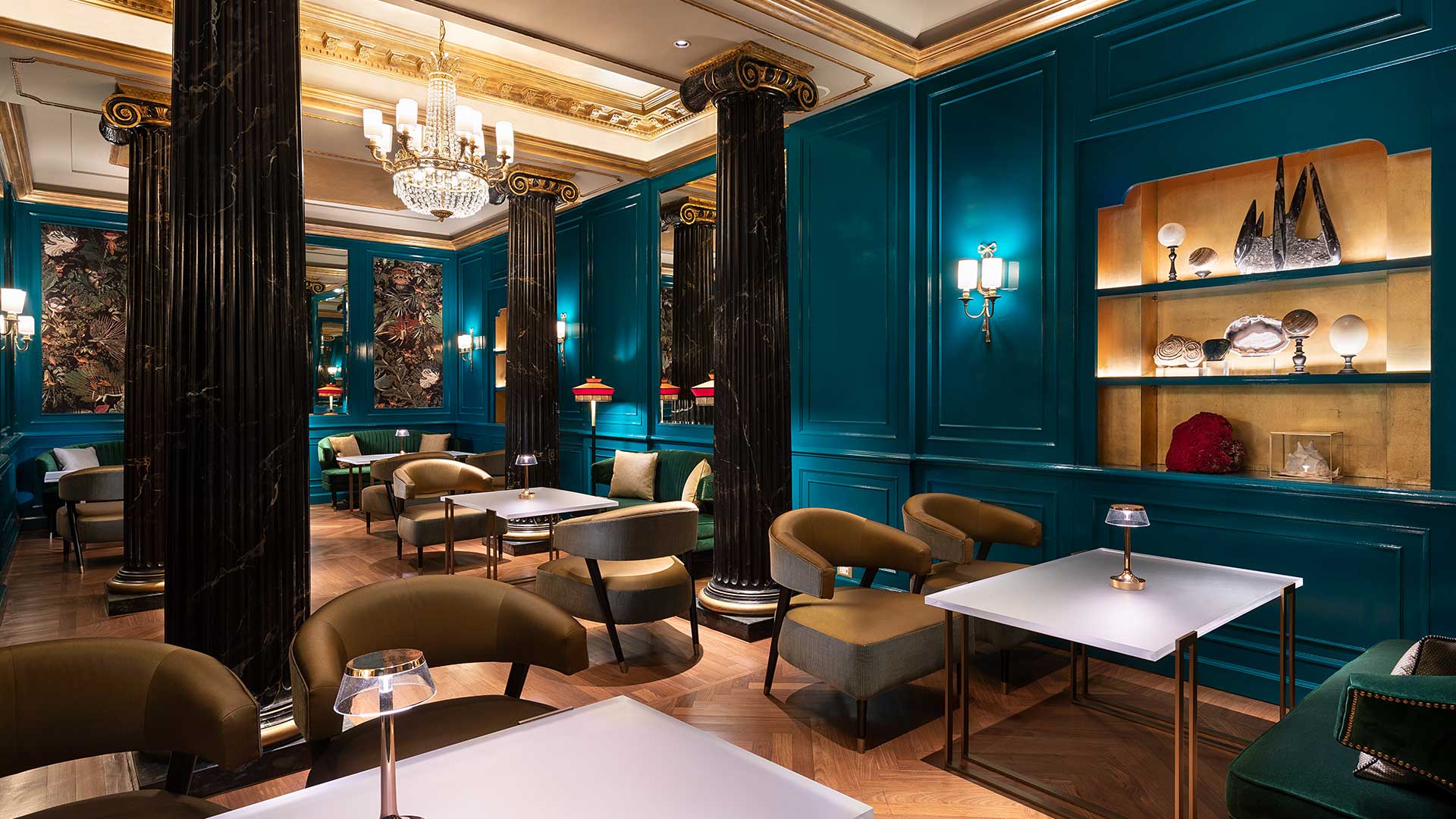 The-Lounge-Bar-al-The-Westin-Palace-restyling-Coqtail-Milano