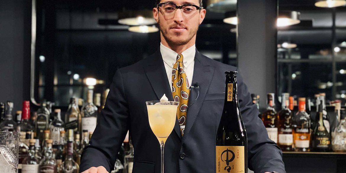 Awamori-e-shocu-in-miscelazione-Abi-El-Attaoui-Coqtail-Milano