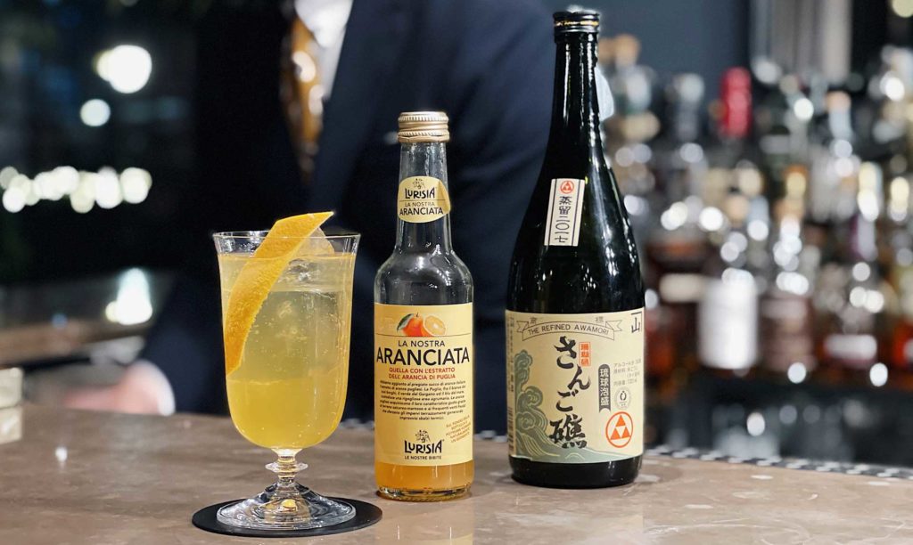 Awamori-in-miscelazione-Coqtail-Milano