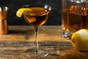 Bobby-Burns-cocktail-ricetta-storia-Coqtail-Milano