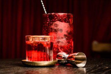 Negroni-cocktail-più-ordinato-al-mondo-2022-Coqtail-Milano