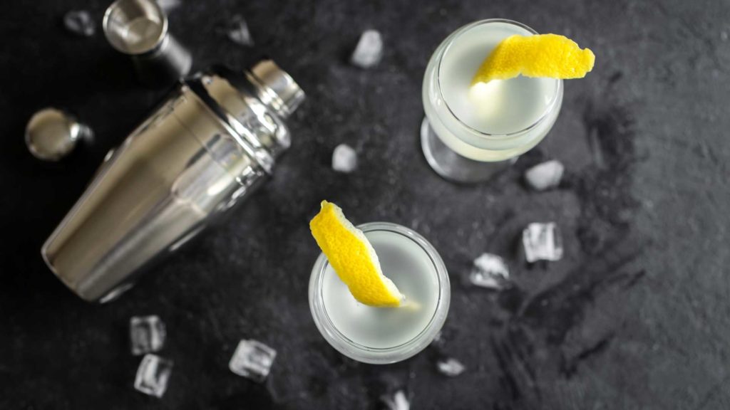 Vesper-martini-cocktail-ricetta-Coqtail-Milano