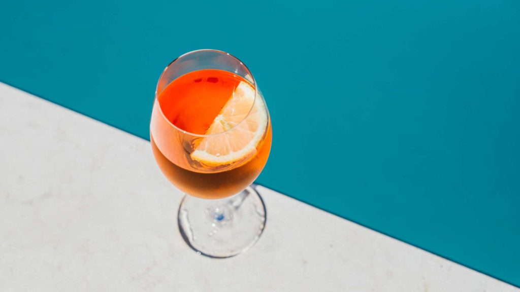 cocktail-più-buoni-del-mondo-Aperol-Spritz-Coqtail-Milano