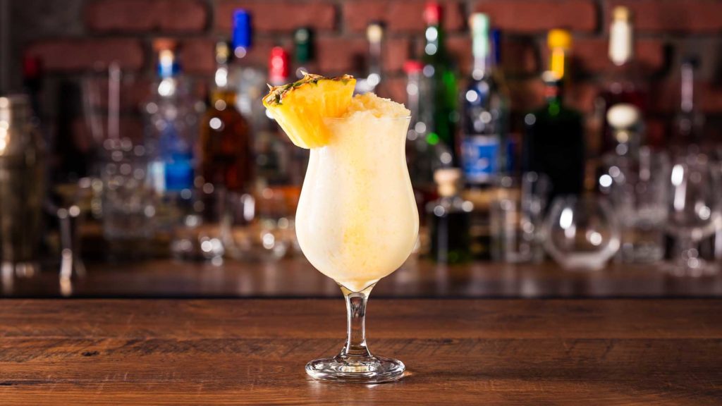 cocktail-più-buoni-del-mondo-pina-colada-Coqtail-Milano