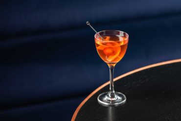 perché-si-chiama-cocktail-origine-parola-storie-leggende-Coqtail-Milano