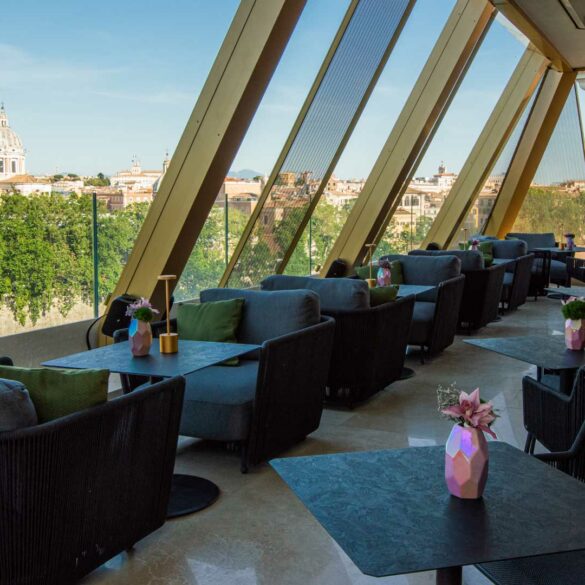 Alto-cocktail-bar-rooftop-Roma-Coqtail-Milano