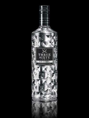 Three-Sixty-Vodka-fltrata-nel-diamante-Coqtail-Milano