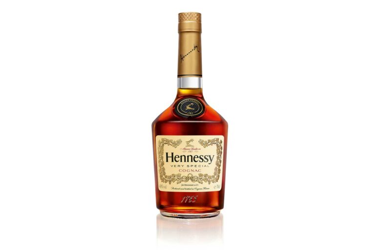 Hennessy-Very-Special-Onitsuka-Tiger-Milano-Fashion-Week-2022-Coqtail-Milano