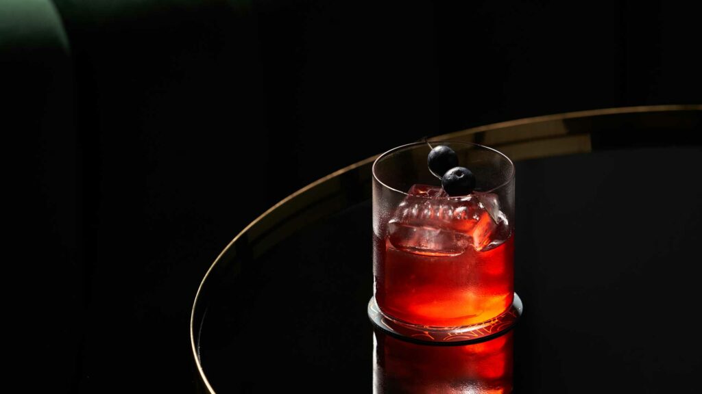Blackthorn-cocktail-ricetta-storia-Coqtail-Milano