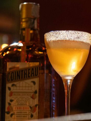 Alessandro-Cuomo-margarita-cocktail-cointreau-coqtail-milano