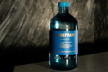 Ginepraio-Organic-Mediterranean-Dry-Gin-novità-coqtail-milano
