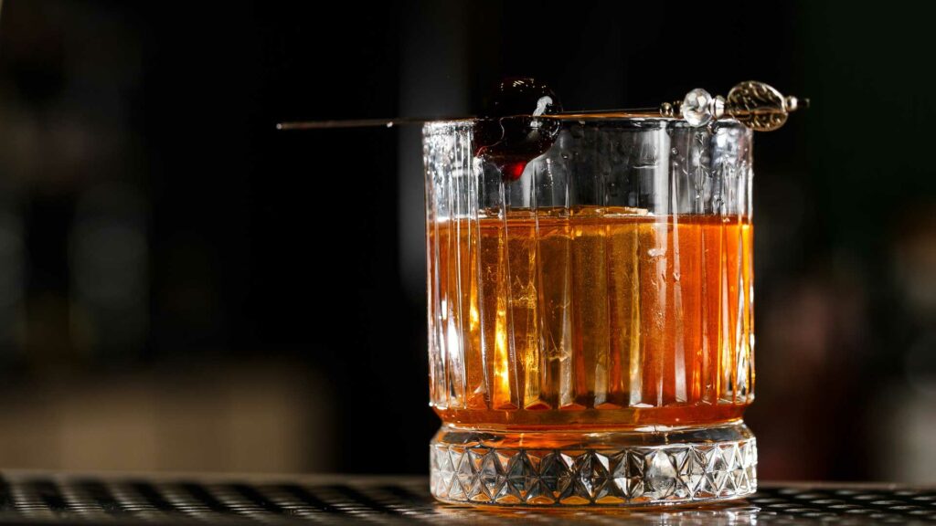 cocktail-più-richiesti-rum-old-fashioned-coqtail-milano