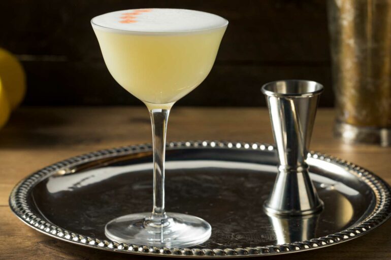 pisco-sour-storia-ricetta-ingredienti-cocktail-coqtail-milano