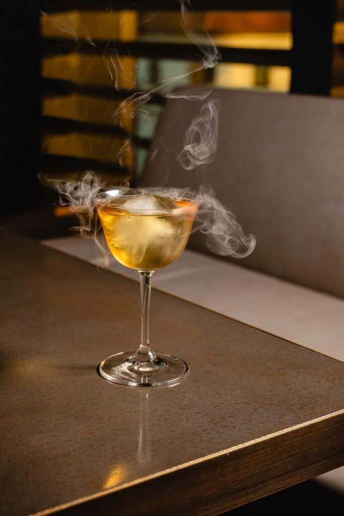 hollywood-cocktail-drink-list-armani-bamboo-bar-coqtail-milano