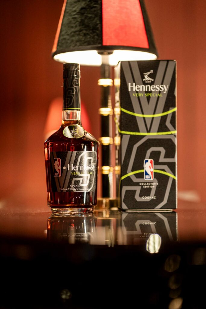 Hennessy-per-NBA-limited-edition-coqtail-milano