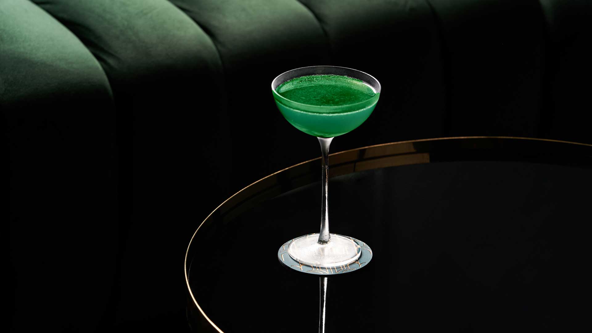 ozmopolitan-cocktail-ricetta-ingredienti-storia-coqtail-milano