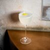 Lemon-Drop-Martini-il-cocktail-di-un-veterano-del-Vietnam-Coqtail