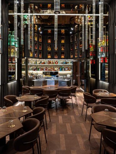 Bob-The-Other-Side-il-nuovo-spazio-esperienziale-Coqtail